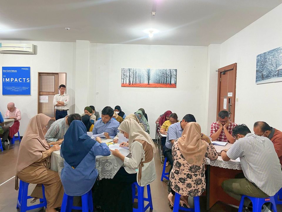 Training session at PT Megasetia Agung Kimia
